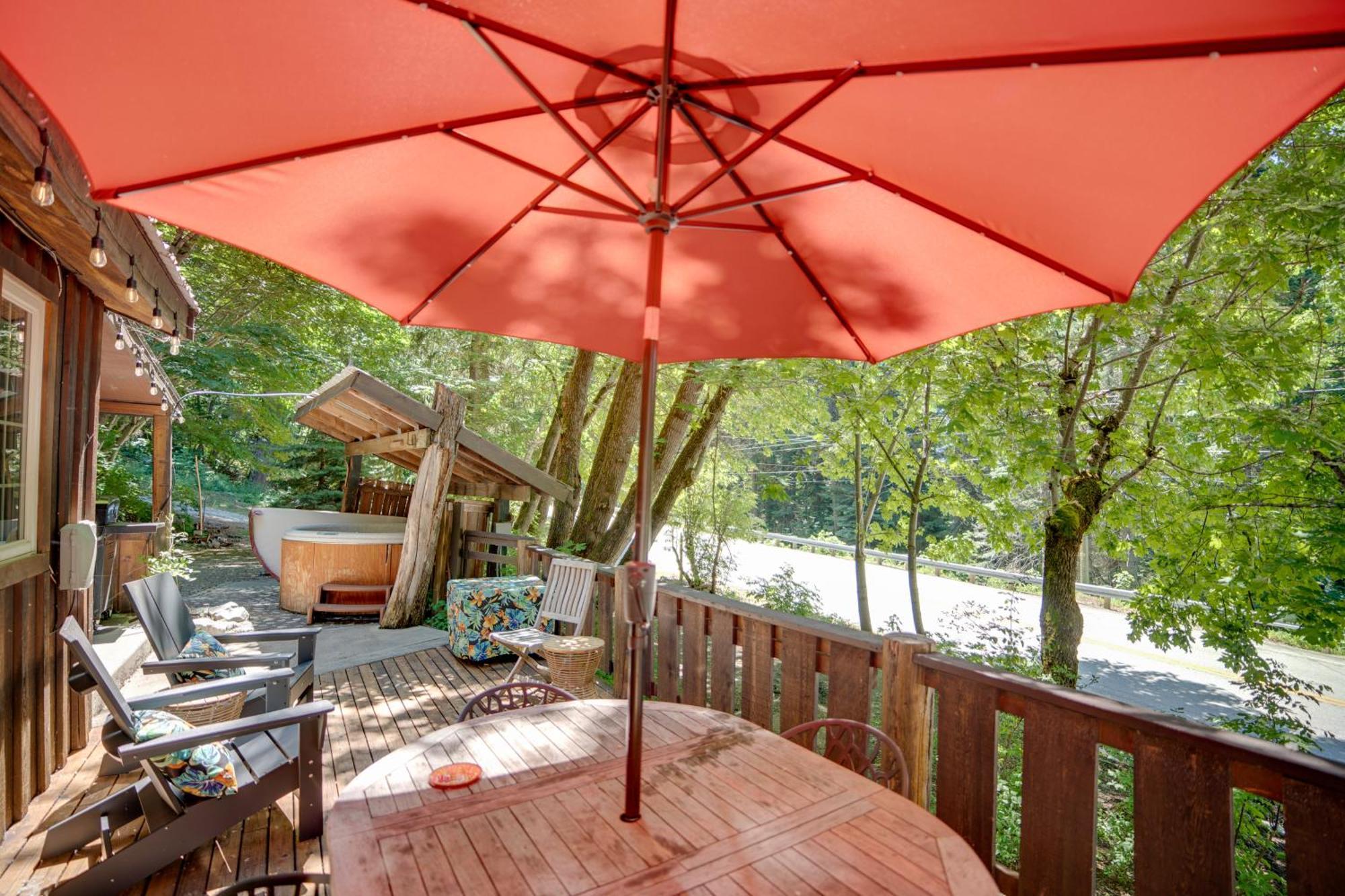 Leavenworth Cabin With Private Hot Tub! エクステリア 写真