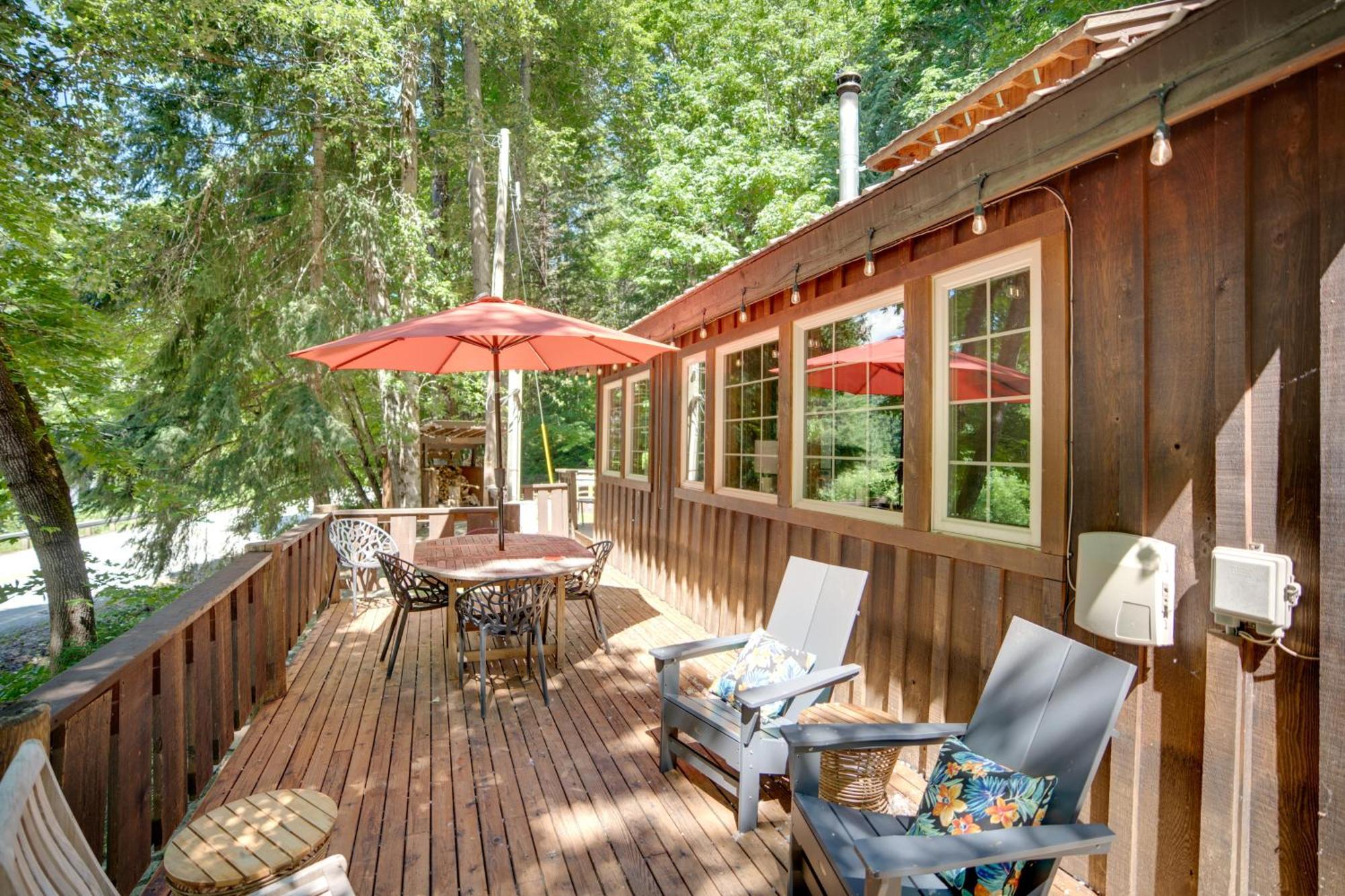Leavenworth Cabin With Private Hot Tub! エクステリア 写真